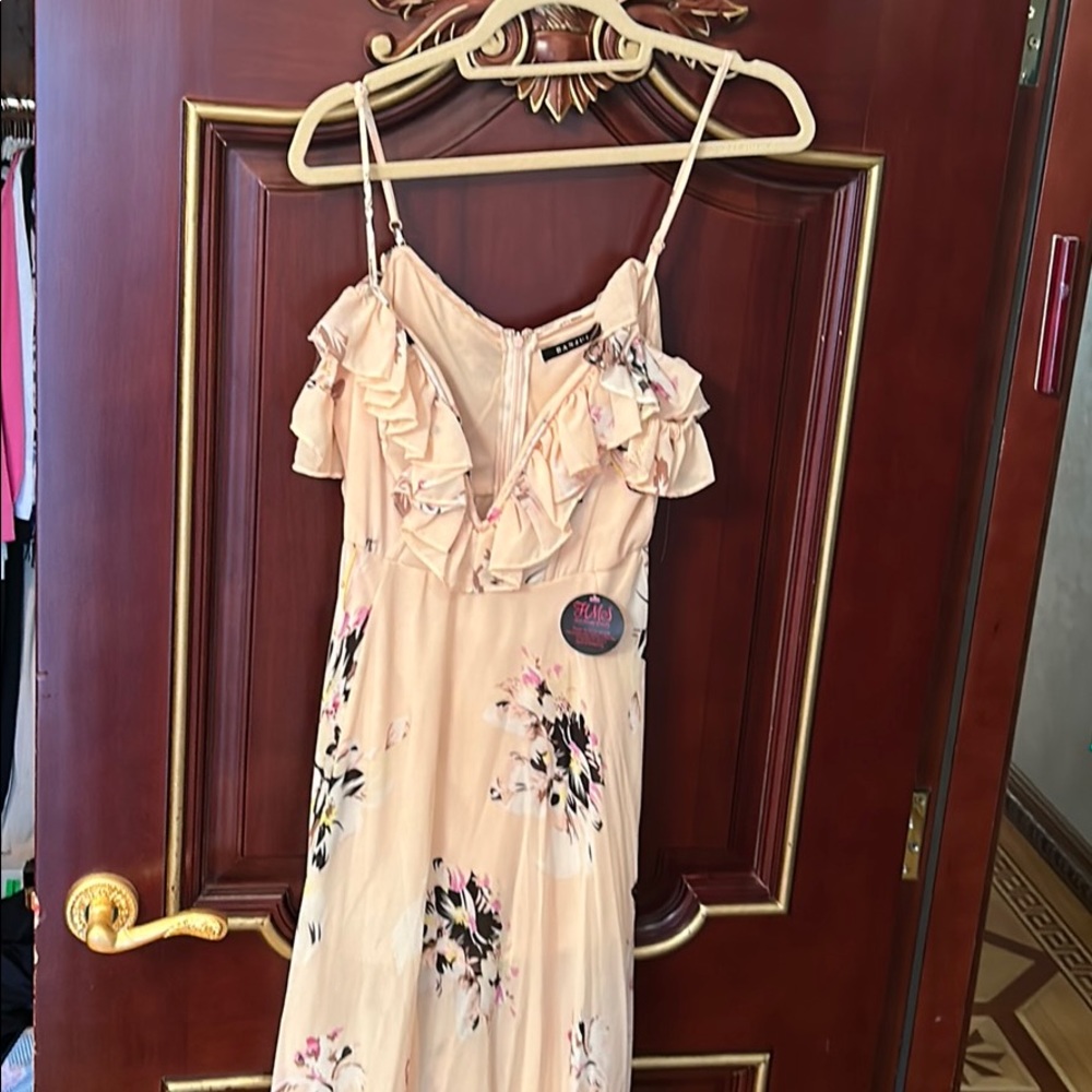 Ruffle top plunging neckline maxi dress medium